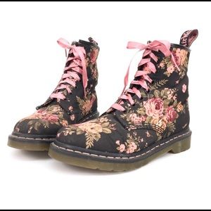 Floral Docs Dr. Martens UK 6 / US 8